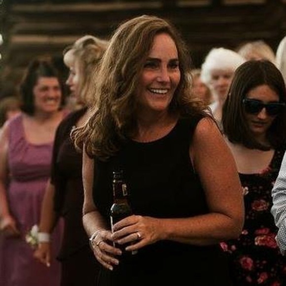 Meet your Posher, Julia - Picture 1 of 1